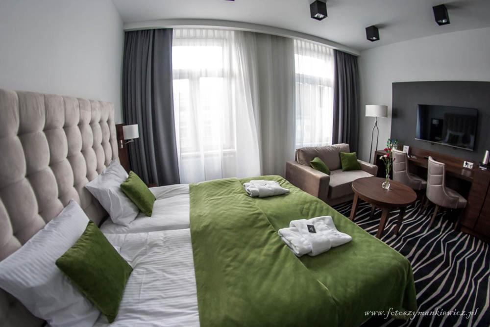 No1 bed&breakfast lounge Leszno  Exterior foto